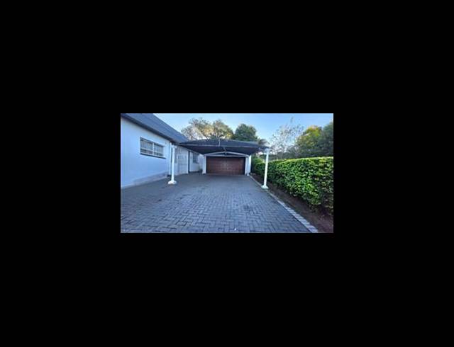 5 BEDROOM HOUSE FOR SALE IN LINCOLN MEADE
